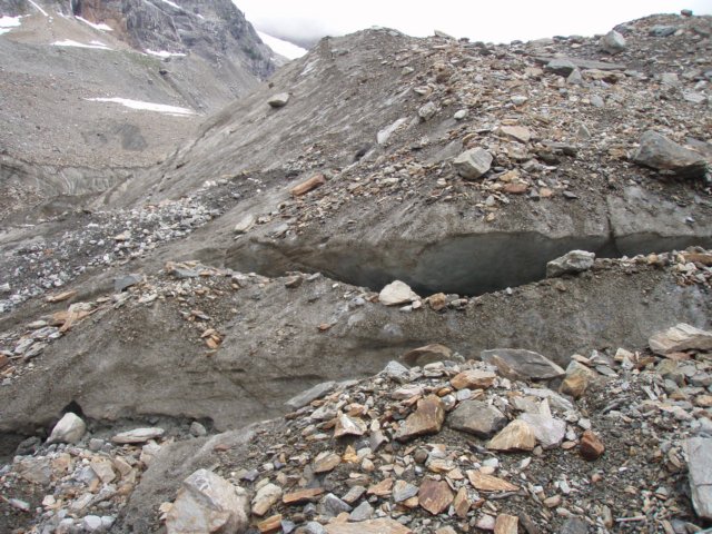 p7142777.jpg