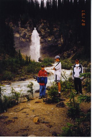 stanleymitchellhut1997002.jpg